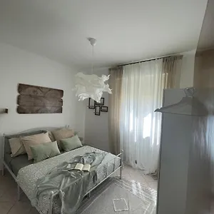 https://apt-casa-lamone.emilia-romagnahotels.net